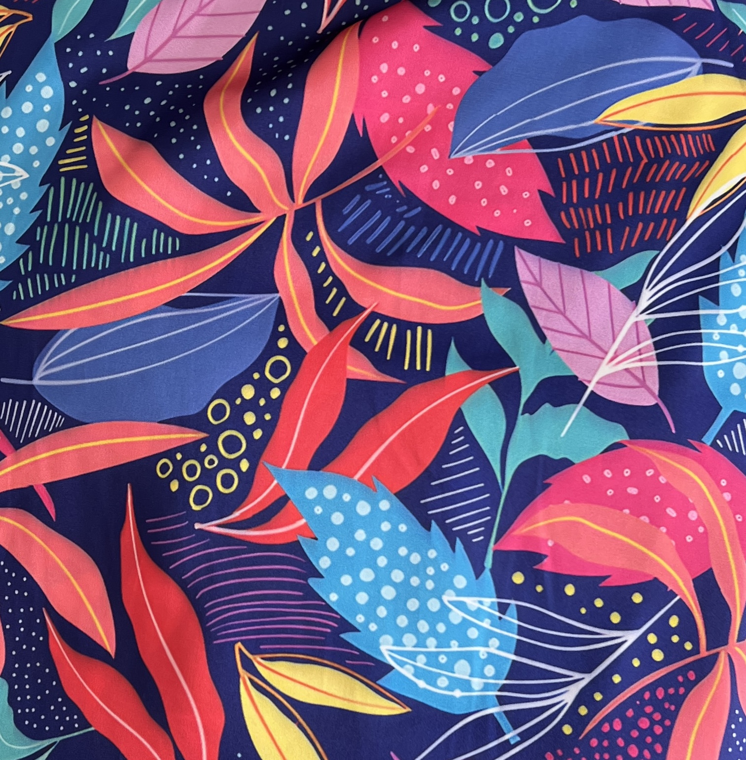 Color: Navy Blue/Coral-Pink-Green Leaves S