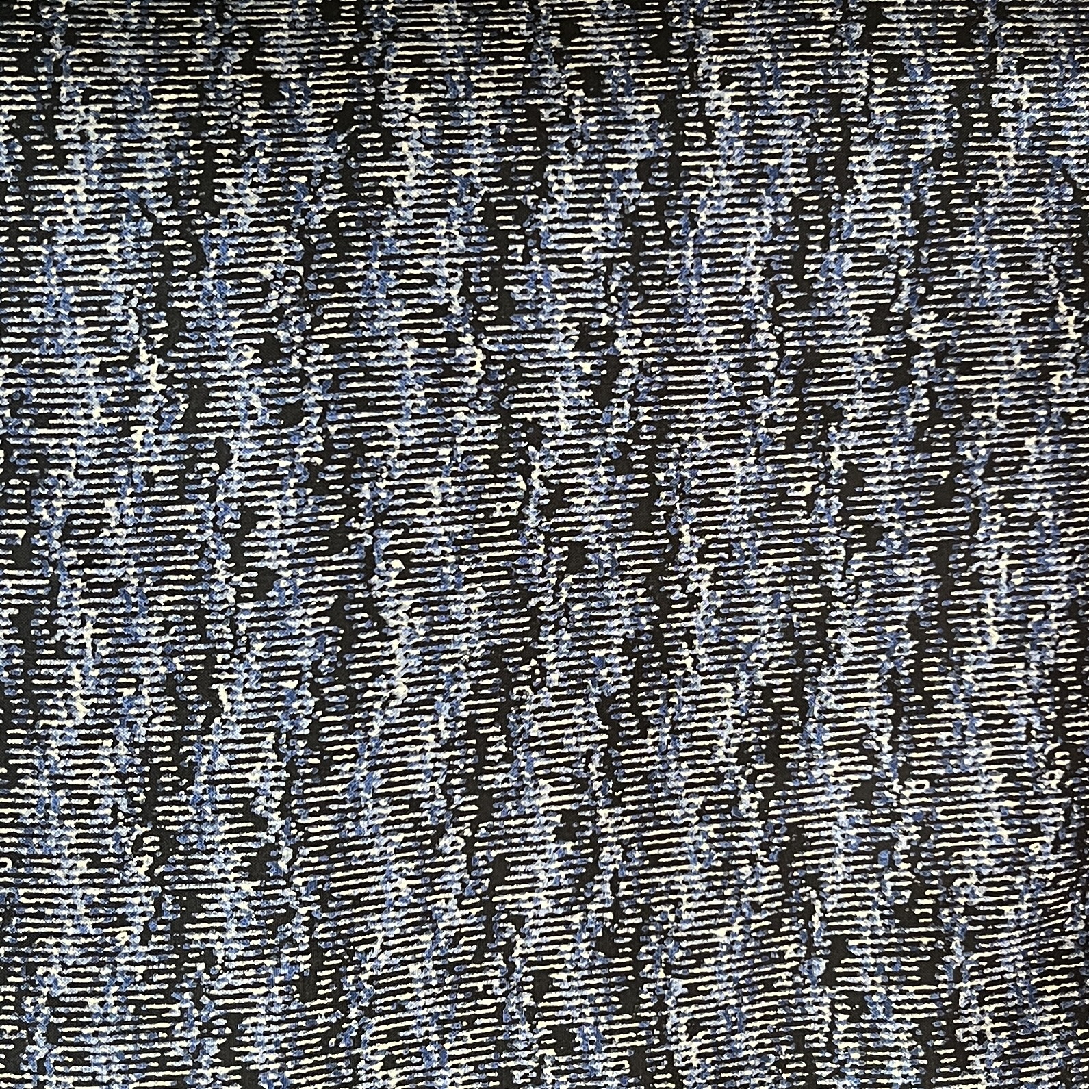 Color: Black/Navy Small Lines