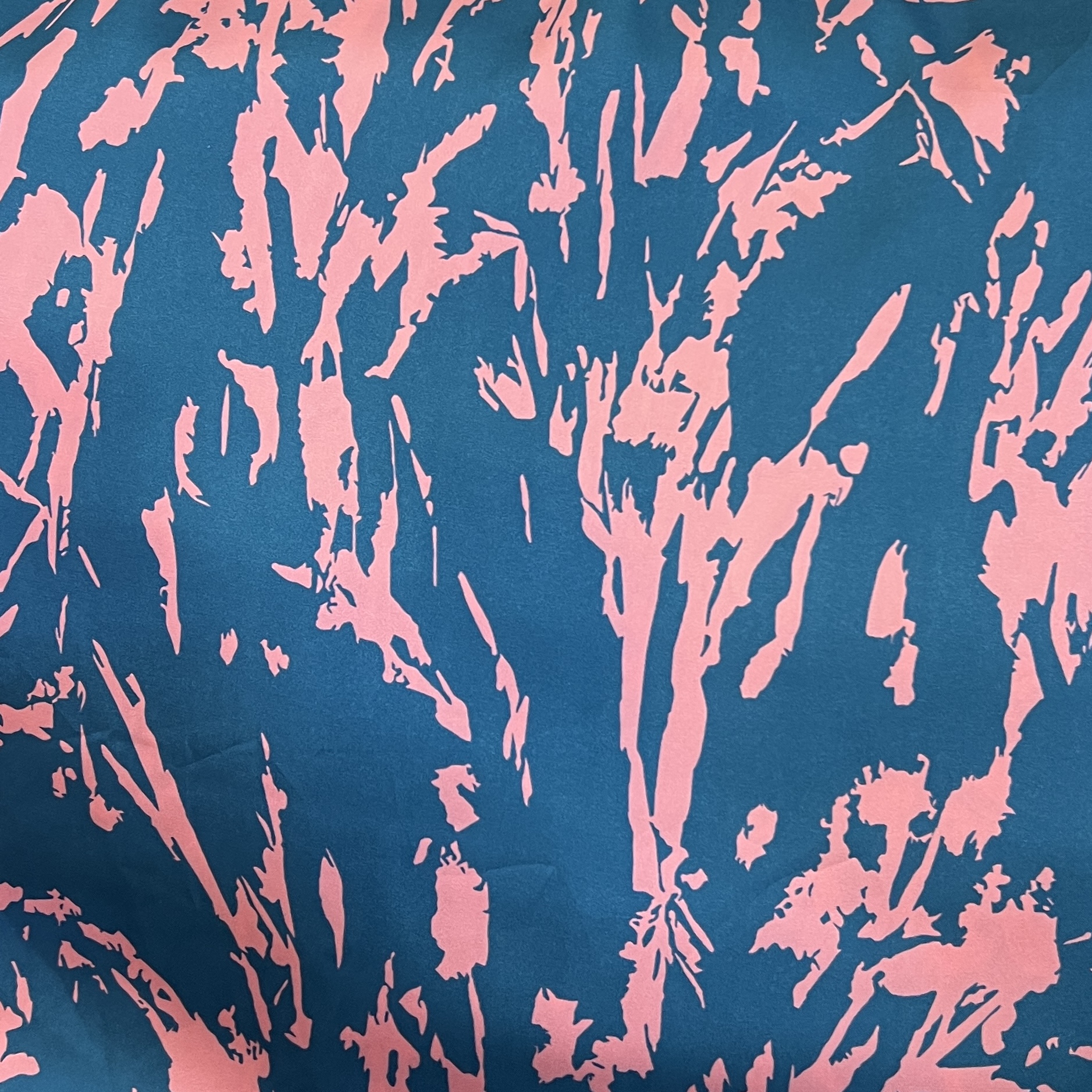 Color: Teal/Pink Design