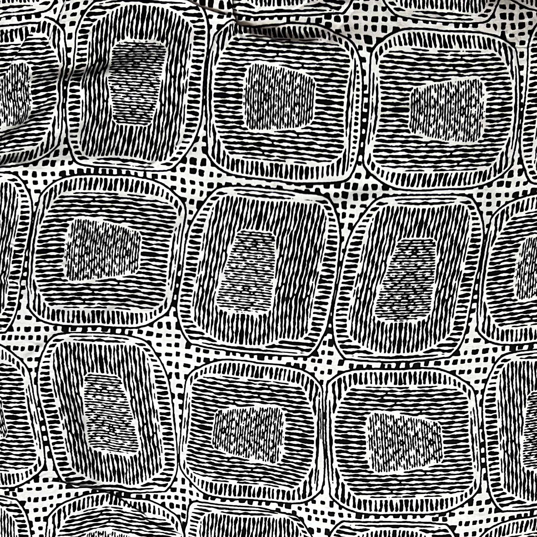 Color: Off White/Black Lines-Squares