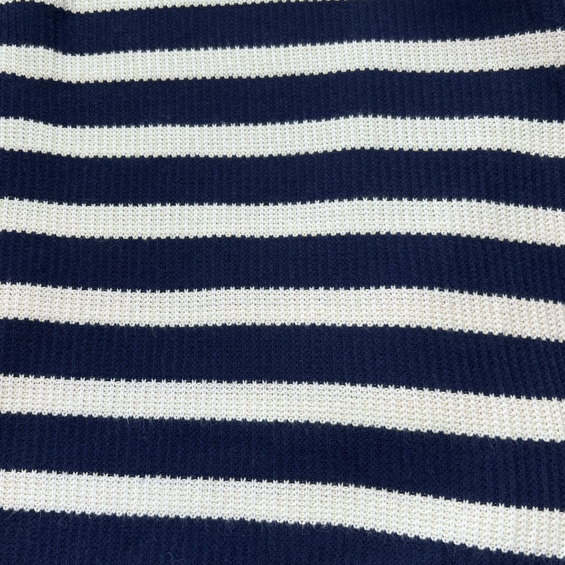 Color: Navy Blue/Off White Big Stripes
