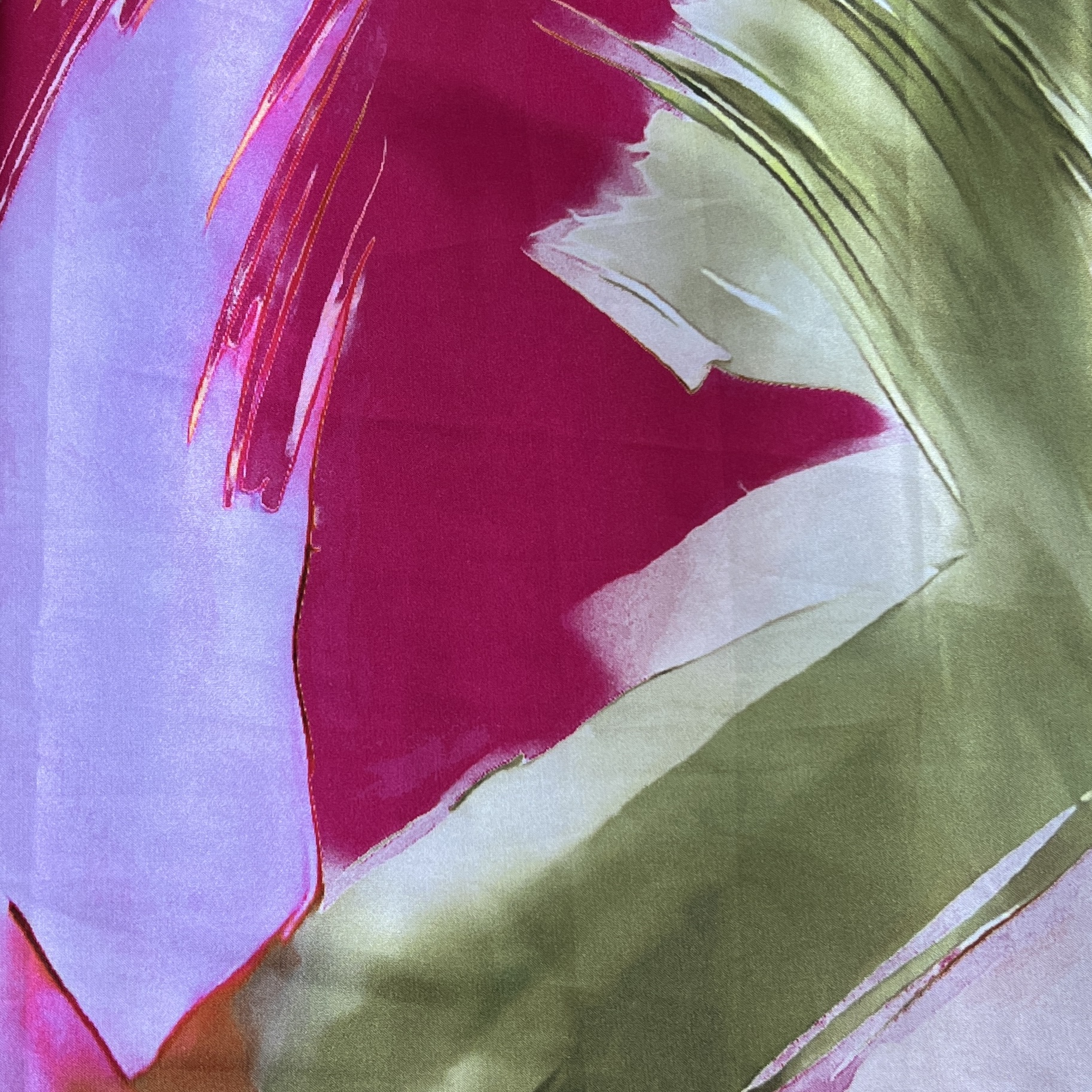 Color: Hot Pink-Olive Green Brushes