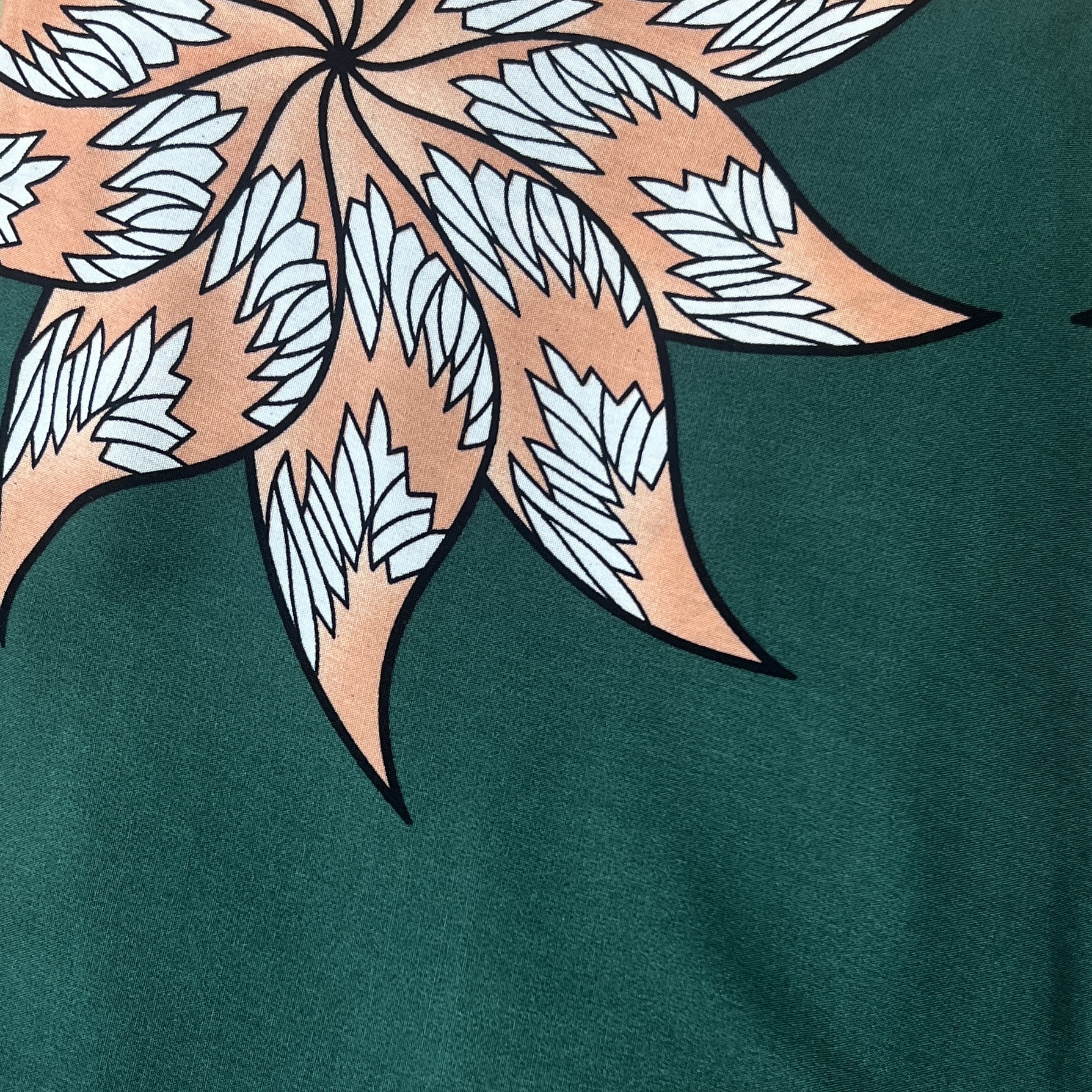 Color: Green/Orange Big Flowers