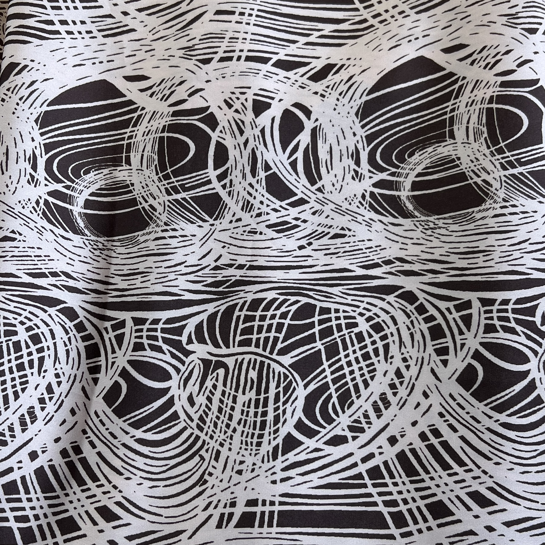 Color: Brown/Cream Drawing