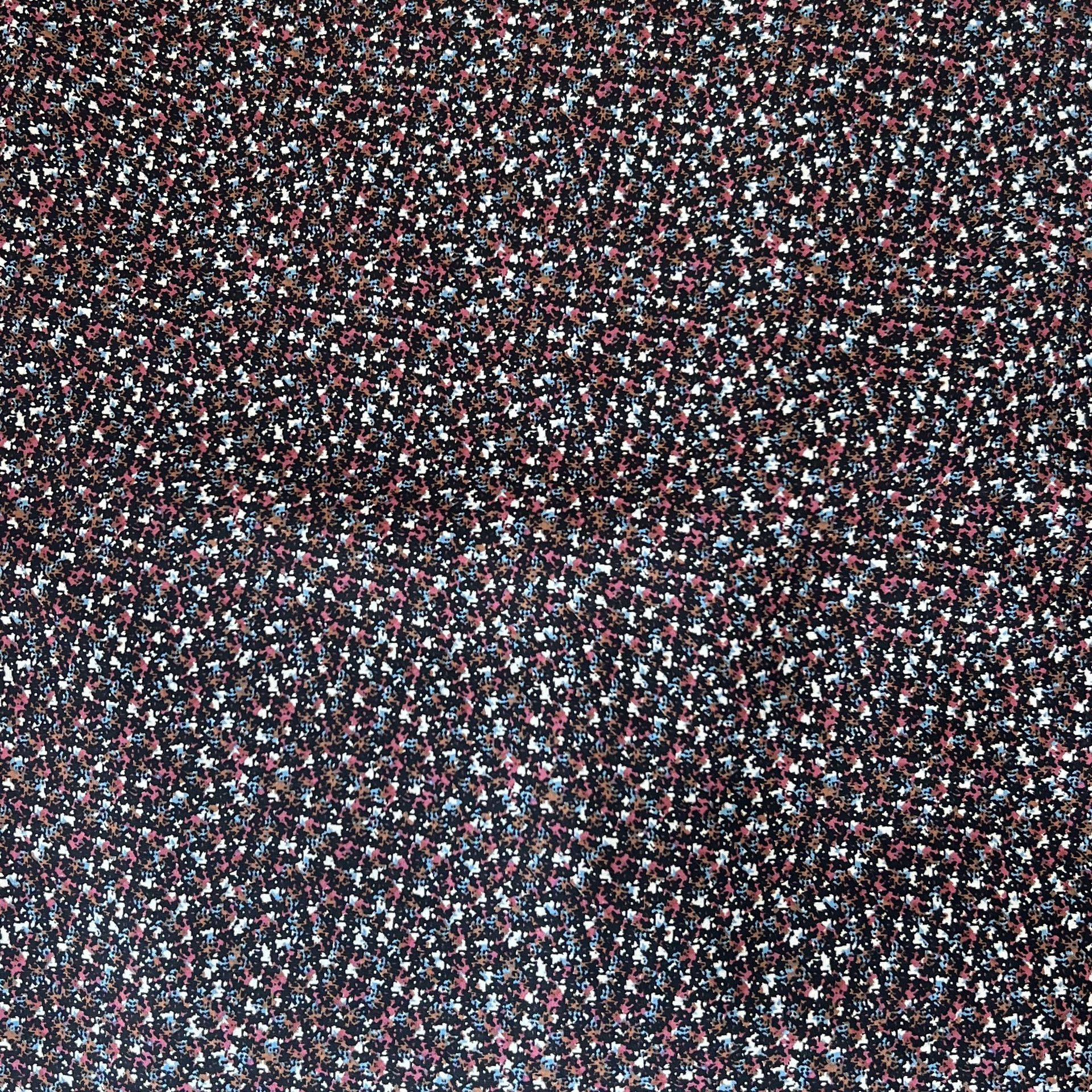 Color: Black/Burgundy Mini Forms