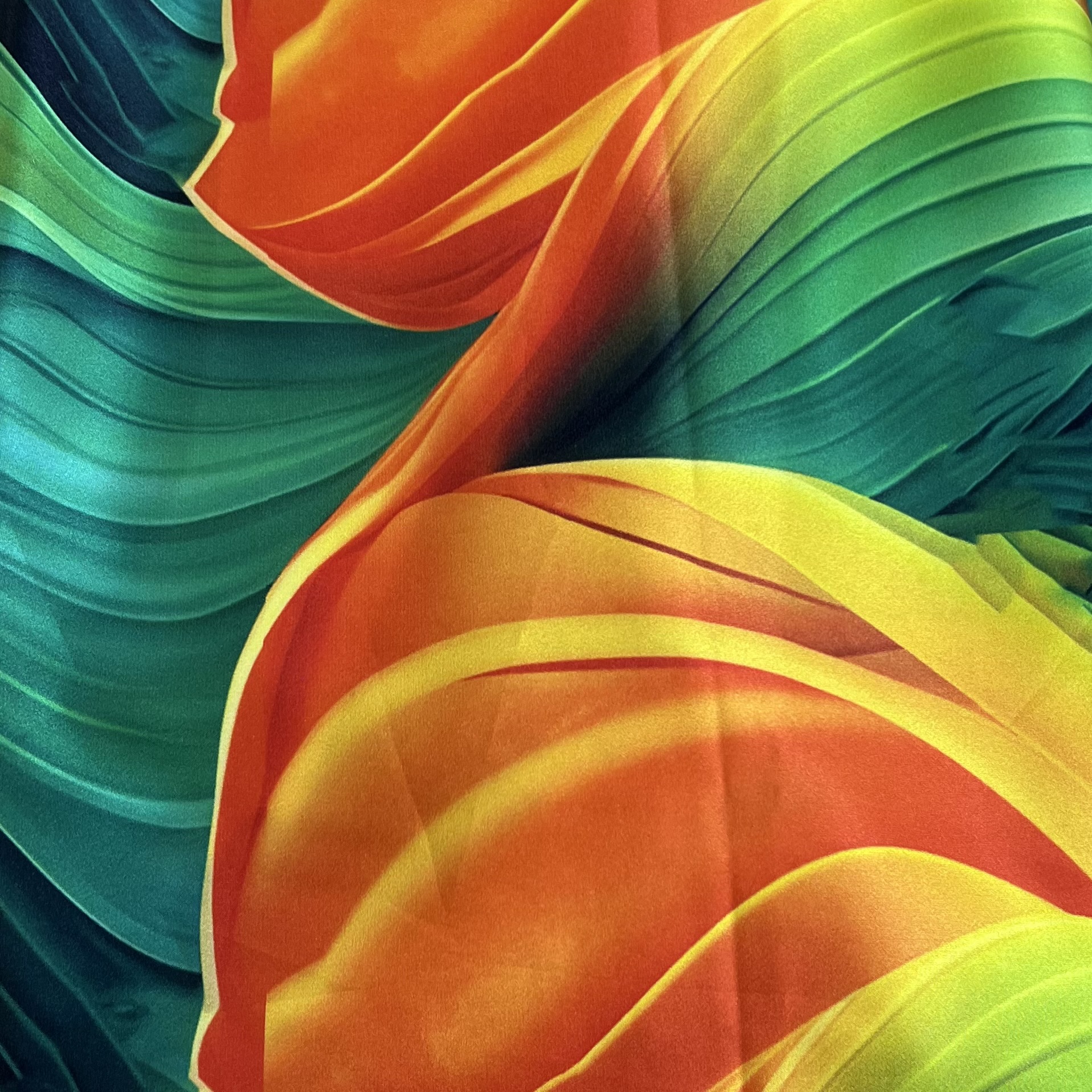 Color: Green/Orange Big Design