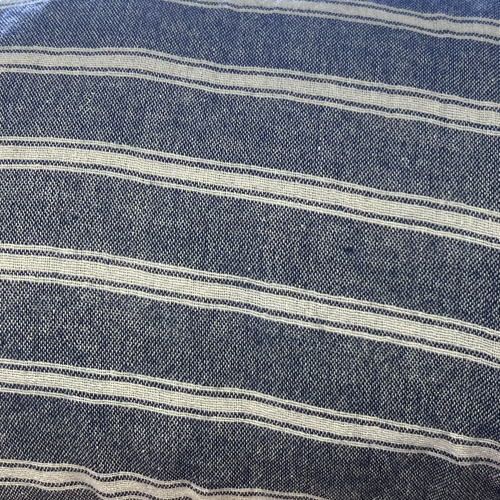 Color: Gray/White Lines