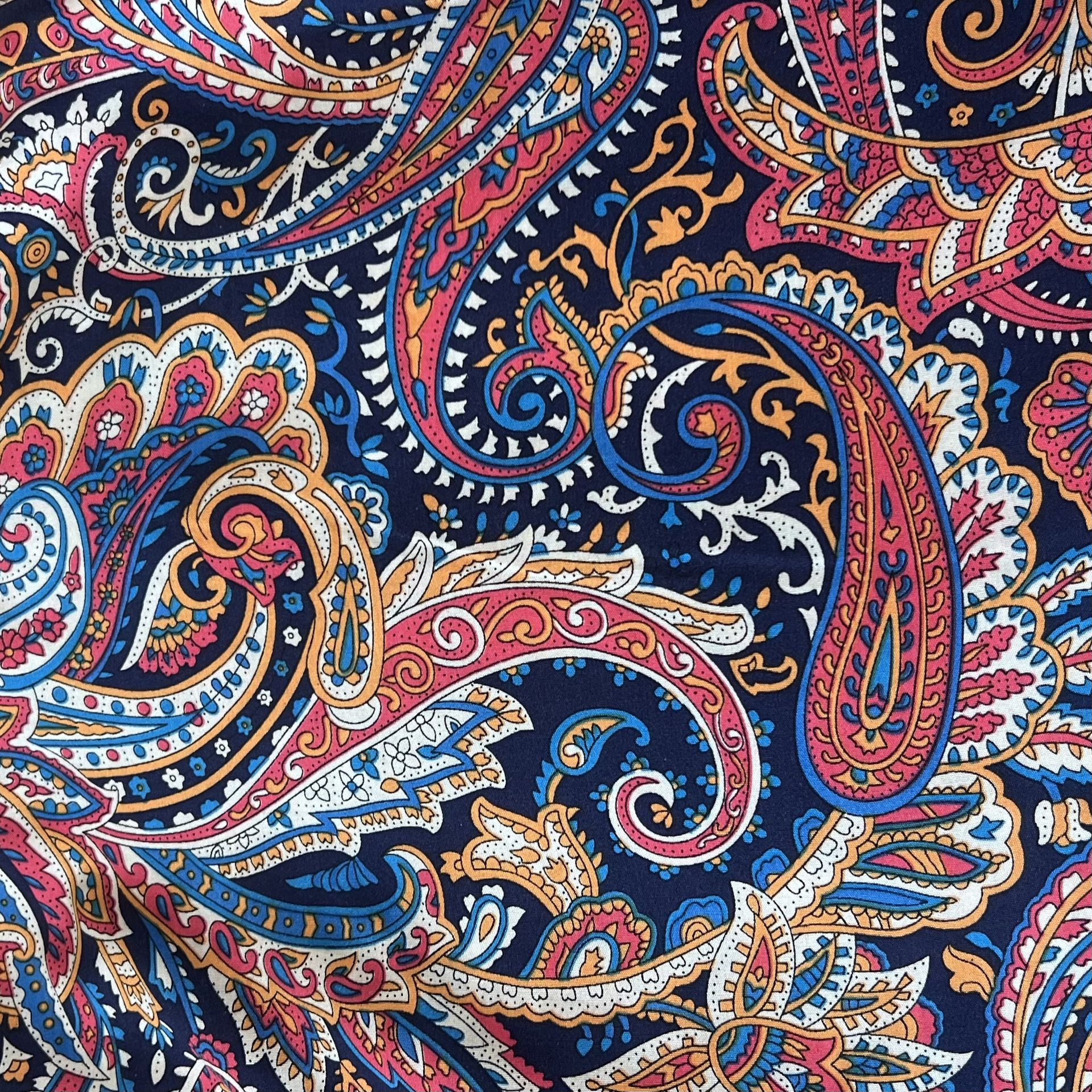 Color: Coral/Blue Paisley