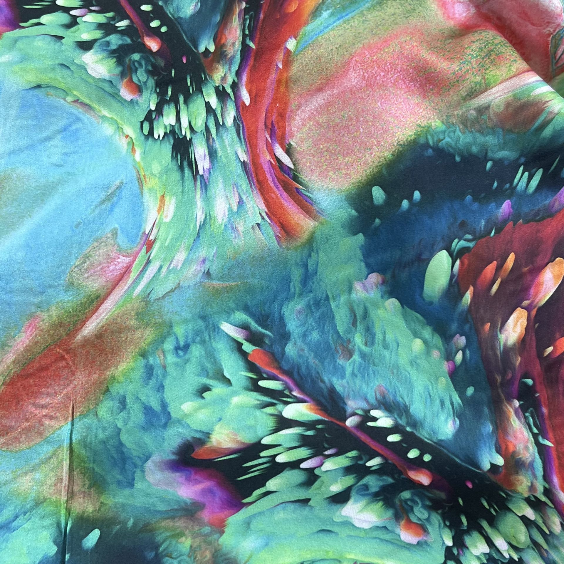 Color: Green/Red/Pink Abstract Design