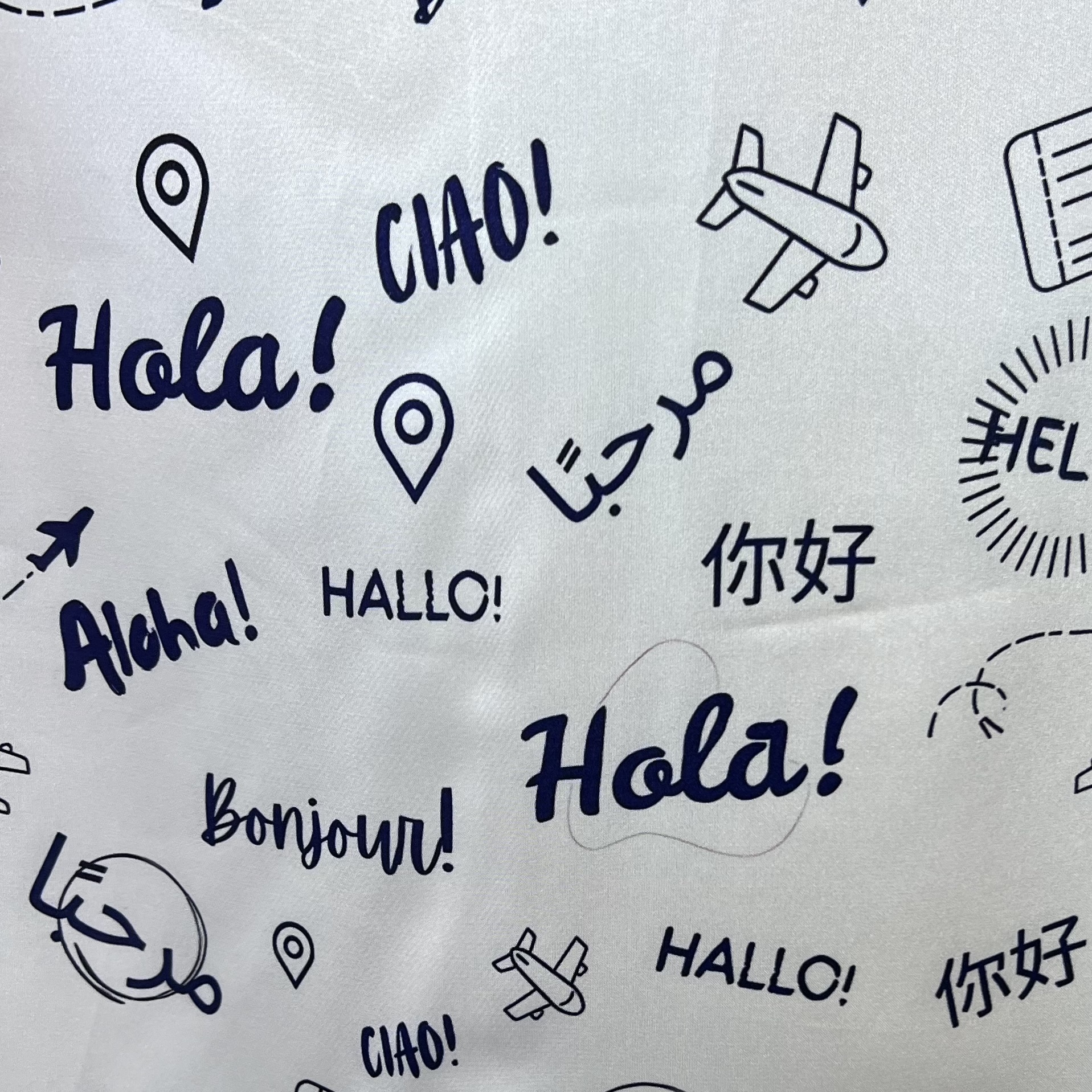 Color: Hola/Travel S